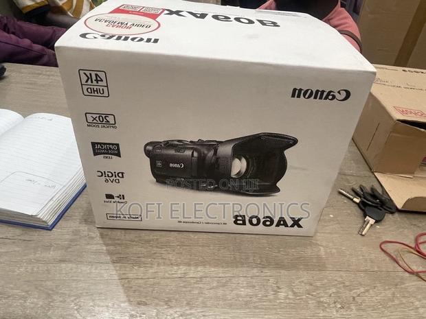 Canon Ultra Hd Camera With 20x Zoom · Photo 1