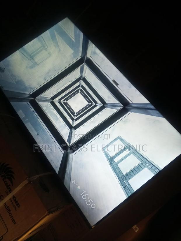 TCL Precision in Every Pixel · Photo 1