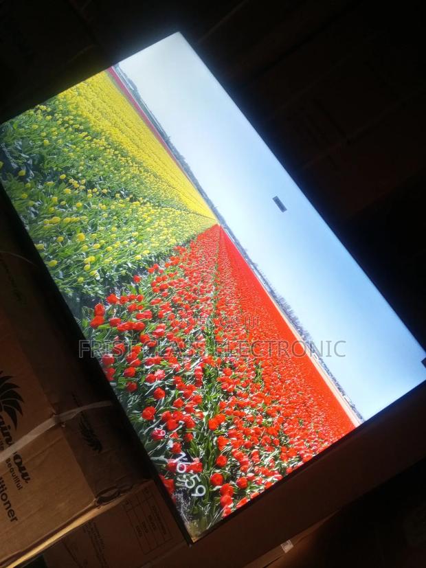 TCL Precision in Every Pixel · Photo 2