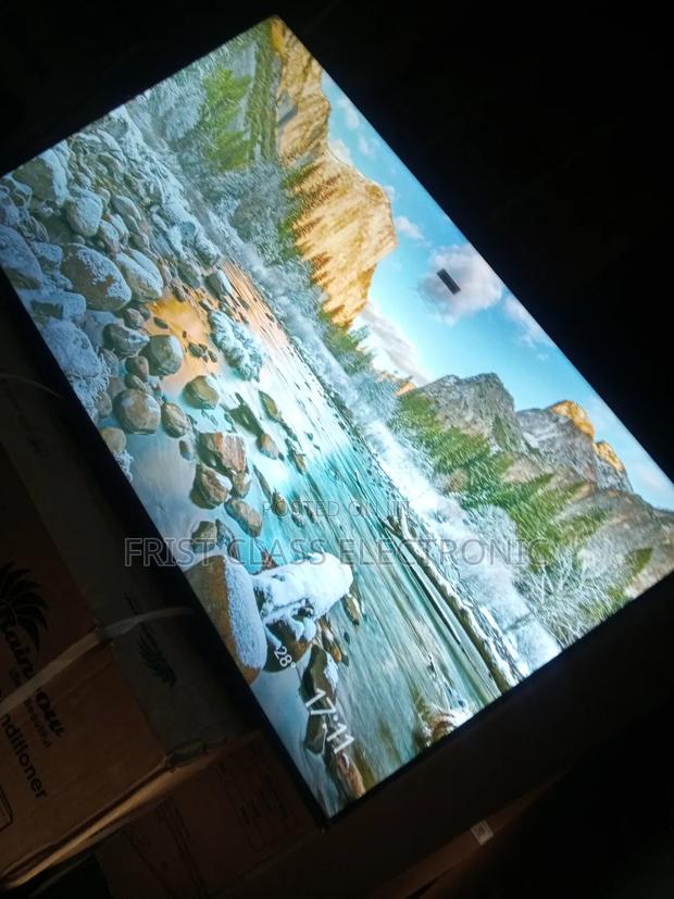 55" of Unparalleled Viewing · Photo 1