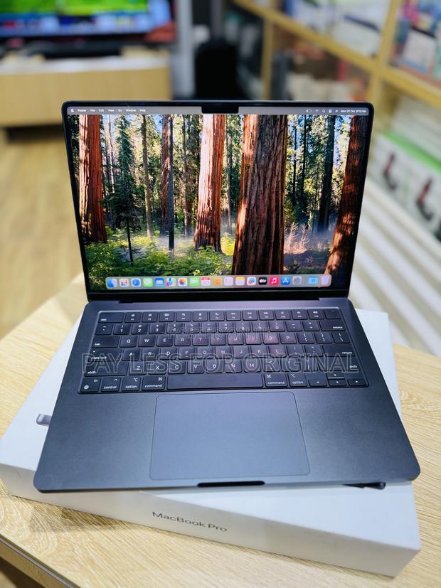 Laptop Apple MacBook Pro 2024 M4 14-inch 16GB Apple M4 Pro SSD 512GB · Photo 3