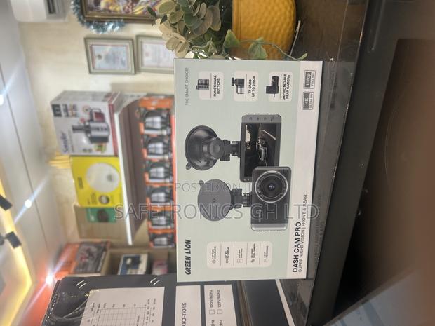 Choose Long Lasting ~ Black Green Lion Dash Cam Pro · Photo 1