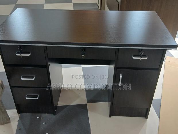 Classic Computer Study Table · Photo 1
