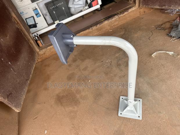 Complete Starlink Mount · Photo 1