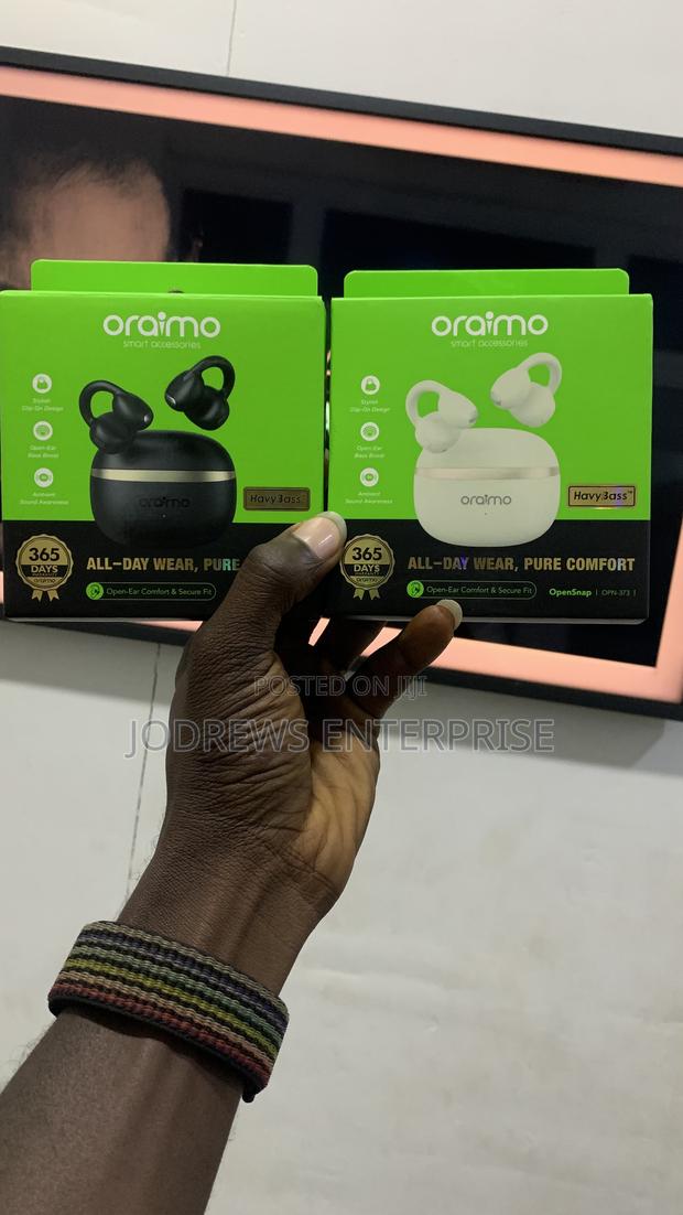 Oraimo Opensnap Clip-on True Wireless Headphones · Photo 1