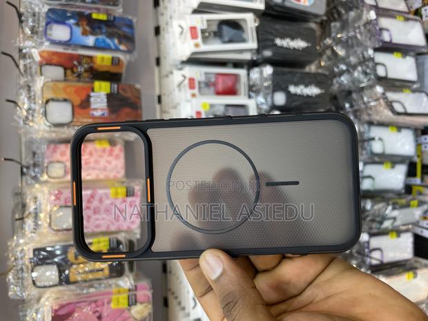 Magsafe-Compatible Phone Case for 17air · Photo 1