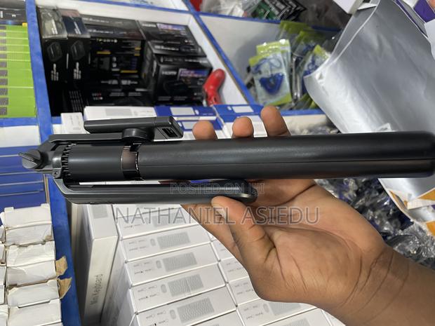 C17 Ai Face Tracking Quadrapod Gimbal · Photo 3