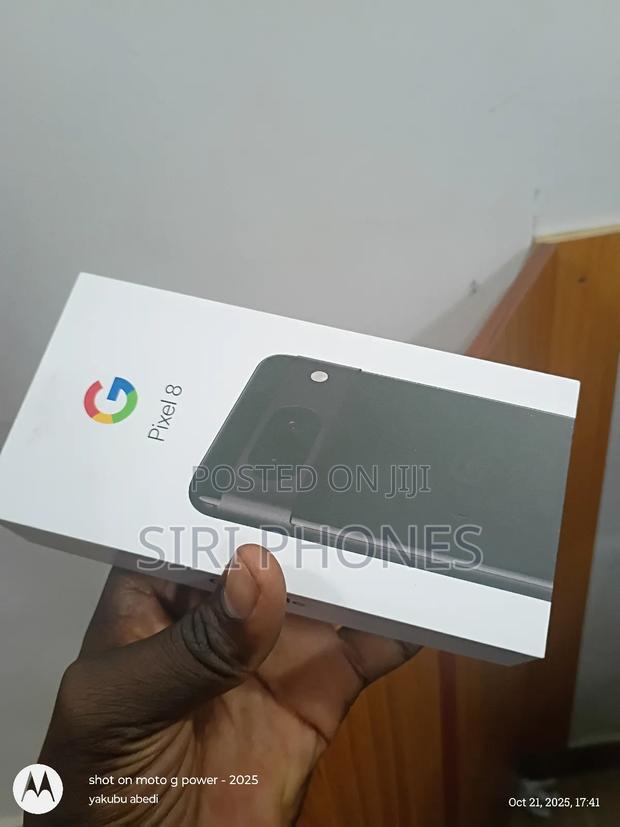 New Google Pixel 8 128 GB Black · Photo 3