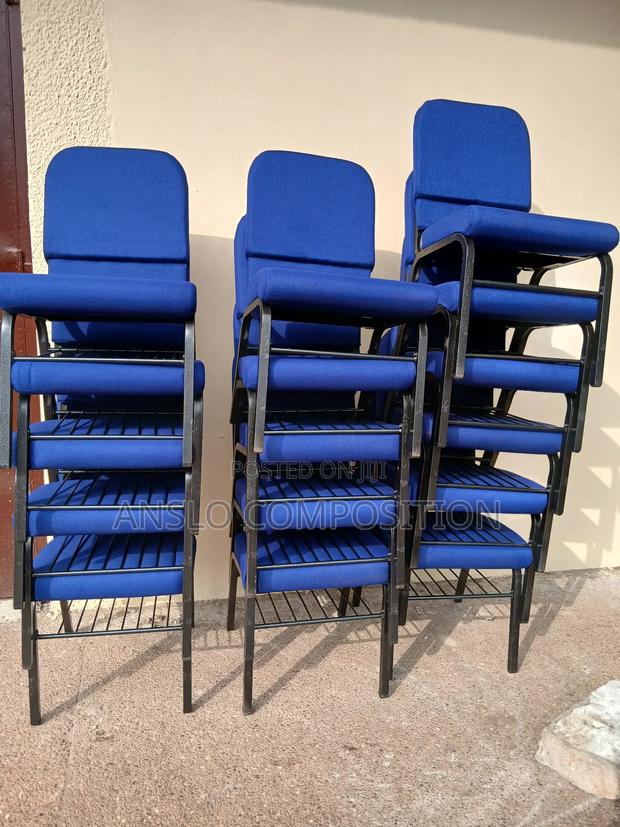 Latest Auditorium Chair · Photo 1