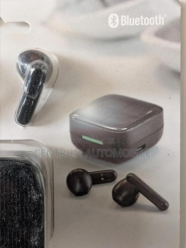 Solar Wireless Earbuds · Photo 4