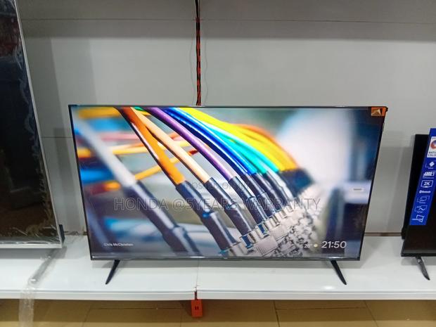Live TCL Smart 32inches Television Smart TCL 32inches · Photo 1