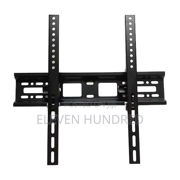 Tv Bracket With Tilt 26"-50" · Photo 1