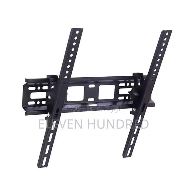 Tv Bracket With Tilt 26"-50" · Photo 2