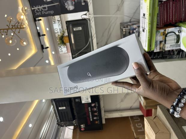 Quality Yet Reliable New Beats Pill__ Premium Bluetooth Speaker · Photo 1
