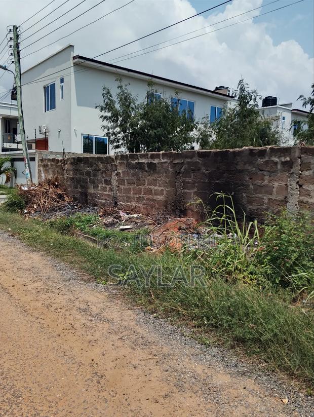 2 Plots for Sale Fully Fenced Block3 ,Comm3 · Photo 3