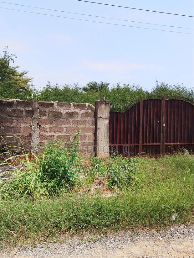 2 Plots for Sale Fully Fenced Block3 ,Comm3 · Photo 6