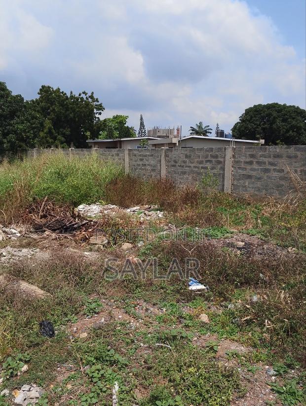 3 Plots for Sale Comm10 Opposite S.O.S Fully Fenced · Photo 2