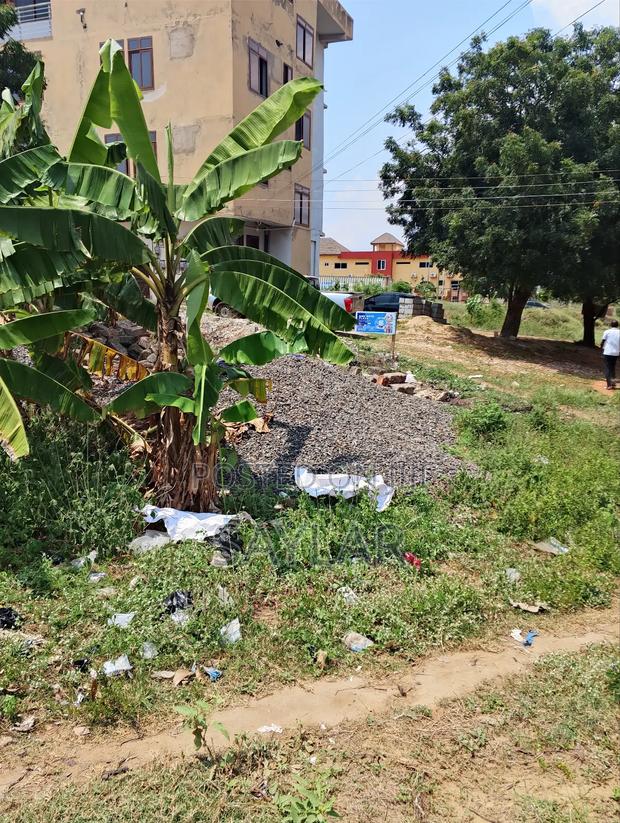 1 Plot for Sale Comm3 Close to 3 Gym Area · Photo 1