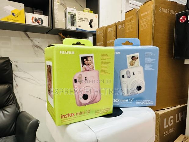 Newly Sealed in Box Instax Cam · Photo 1