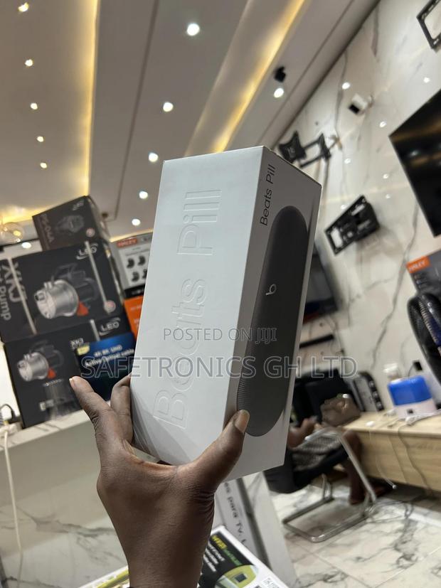 Original Black ~~ Beats Pill Premium Bluetooth Speaker · Photo 1
