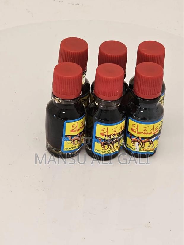 Aicha Perfume Oil · Photo 1