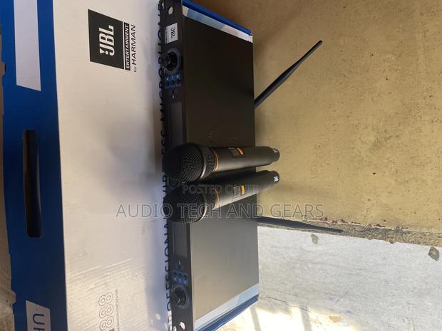 JBL Vm888 2in1 Wireless Microphone · Photo 2