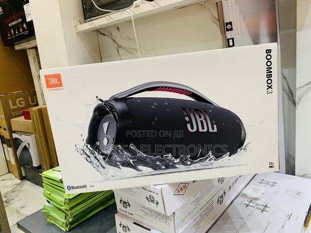Party Booster Bluetooth Speaker Boombox 3 Black. · Photo 1