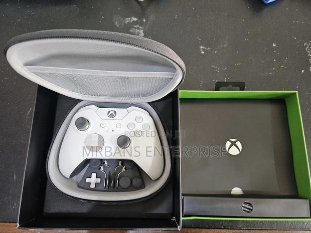 Elite Series 1 Controller Brand New in Box With Accessories Intact · Photo 1