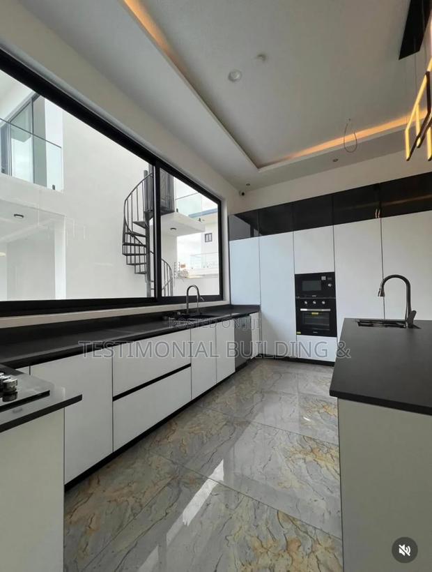 5bdrm House in American House for sale · Photo 8