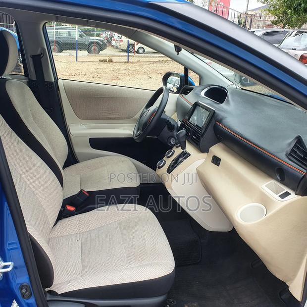 Toyota Sienta 2016 Blue · Photo 4