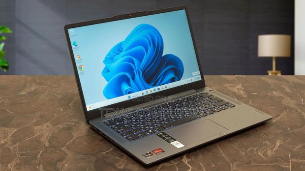 Laptop Lenovo Ideapad 3 8GB Intel Core I7 SSD 256GB · Photo 1