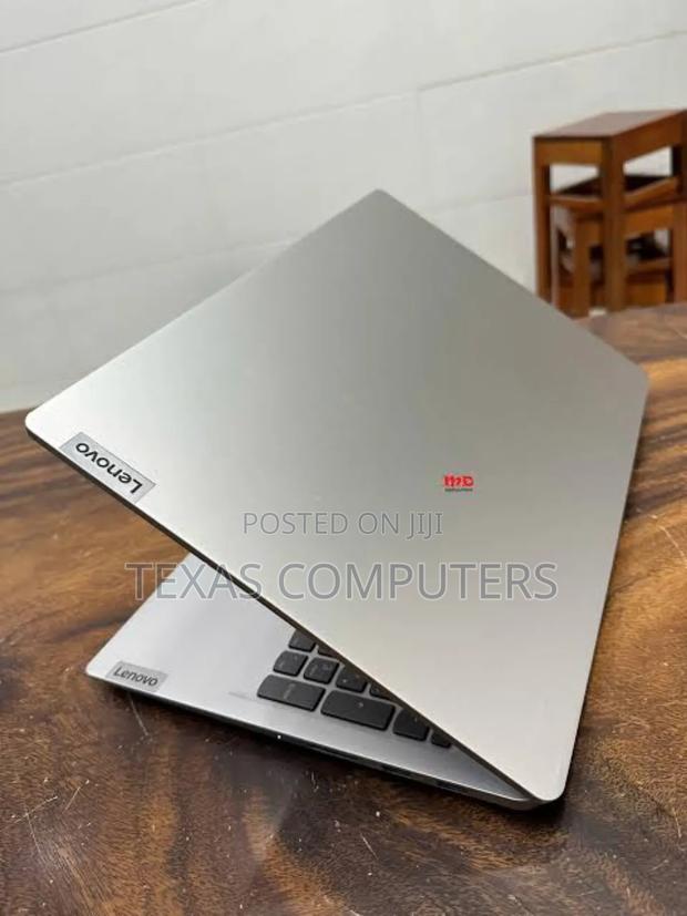 Laptop Lenovo Ideapad 3 8GB Intel Core I7 SSD 256GB · Photo 2
