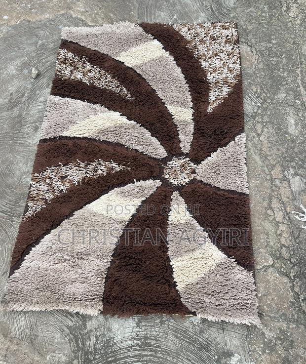 Carpet / Floor Mat · Photo 7