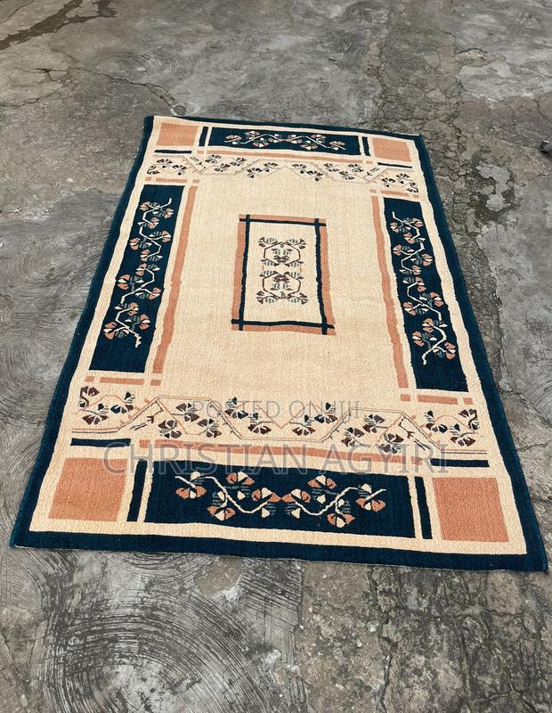 Carpet / Floor Mat · Photo 1