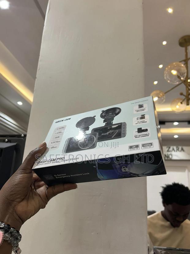 Classic Black Premium Green Lion Dash Cam Pro · Photo 1