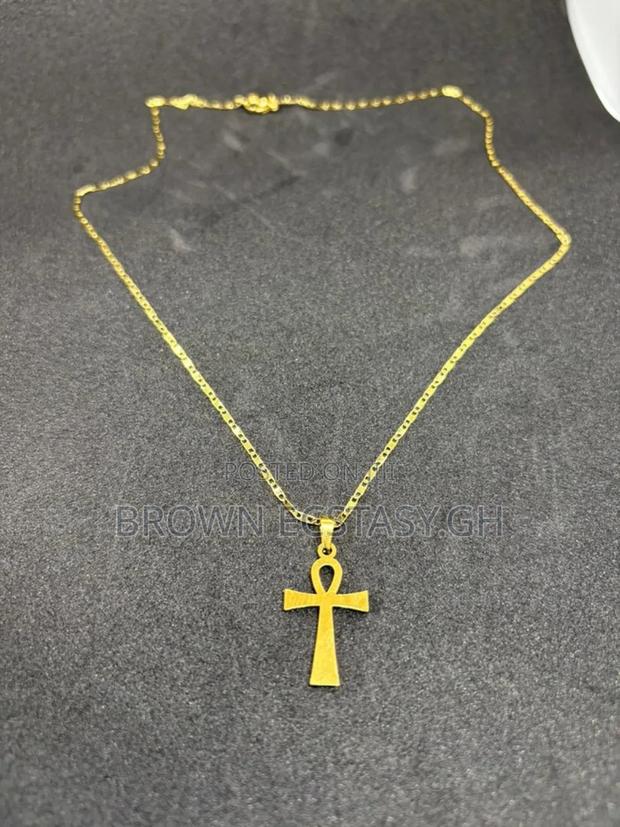 Ankh Necklace (Small Sized) · Photo 1