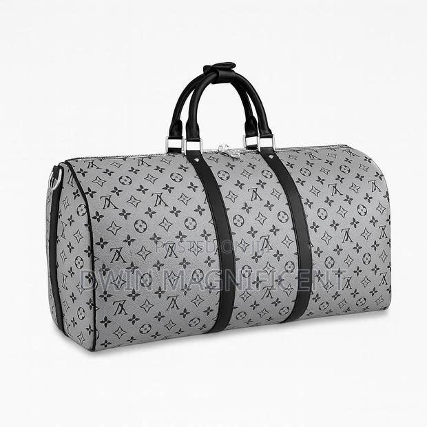 Travel With Our Duffel Bag (20+ Pics) · Photo 2