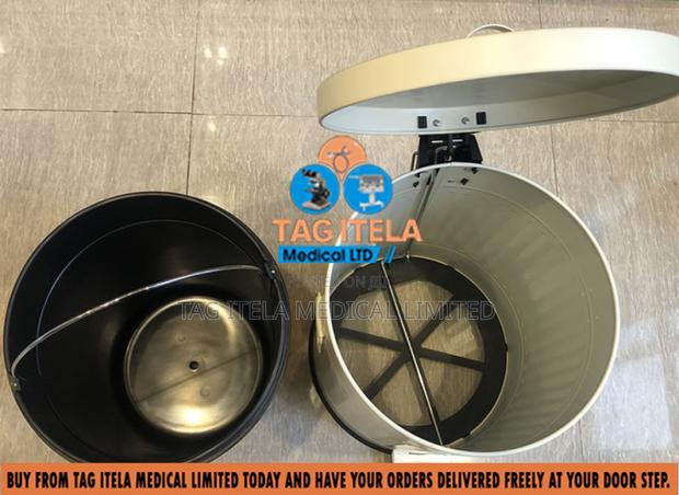 Pedal Dustbin (20ltrs Coated Steel) · Photo 2