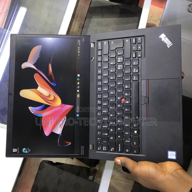 Laptop Lenovo ThinkPad T490s 16GB Intel Core i5 SSD 256GB · Photo 2