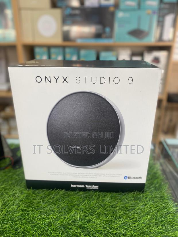 Harman Kardon Onyx Studio 9 Bluetooth Speaker · Photo 1