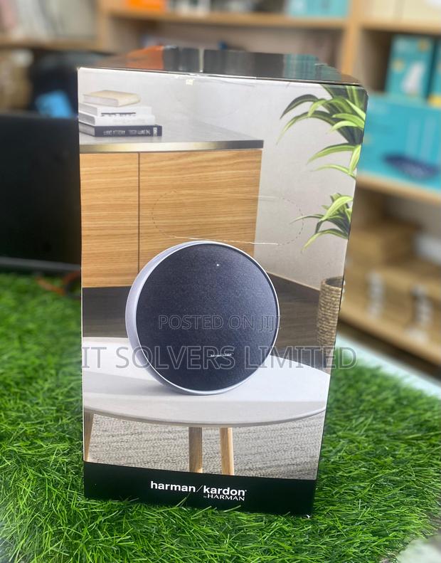 Harman Kardon Onyx Studio 9 Bluetooth Speaker · Photo 2