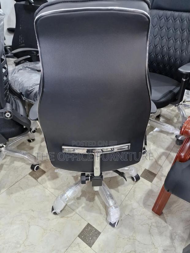 Recliner Office Chair · Photo 2
