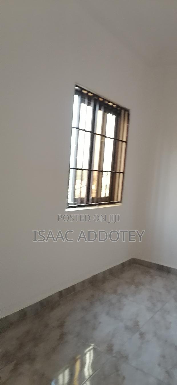 2bdrm Apartment in Spintex Coastal Down for rent · Photo 3