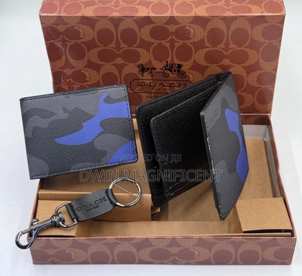 Special Wallet,Card Holder and Key Holder (3 in 1) · Photo 1