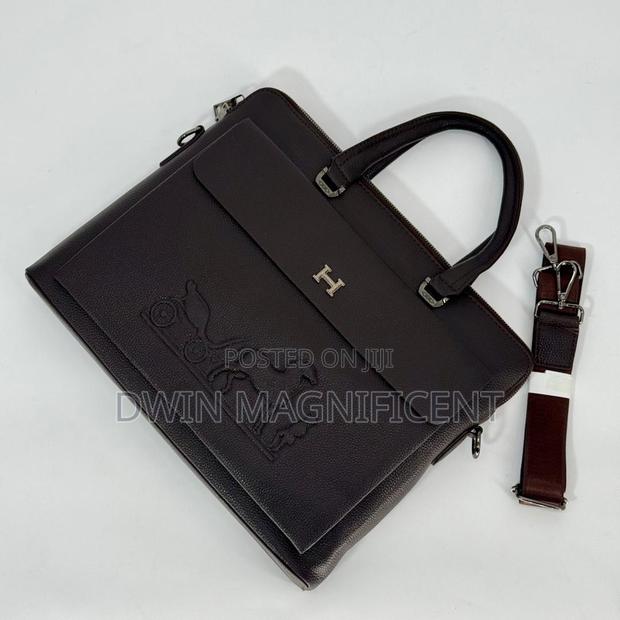 Waterproof Office Bag · Photo 2