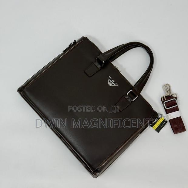Waterproof Office Bag · Photo 7