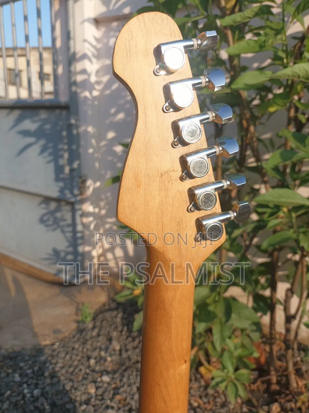 Cruiser by Crafter Strat Style With Padded Bag · Photo 5