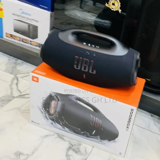 Bass-Boost JBL Boombox 4 Bluetooth Speaker · Photo 1