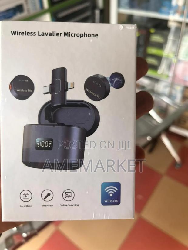 Lapel Lavalier Wireless Microphone Android iPhone With Charging Case · Photo 1