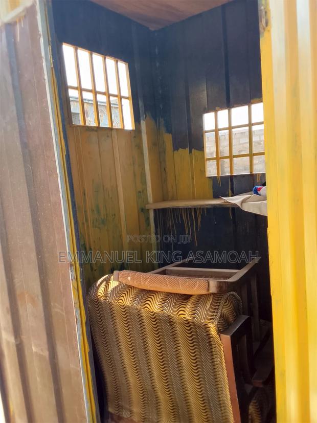 Momo Container + MTN Sim · Photo 4